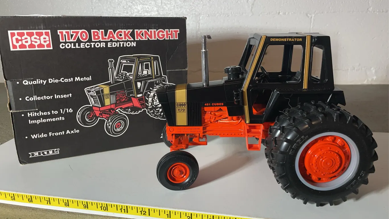ERTL CASE BLACK KNIGHT
