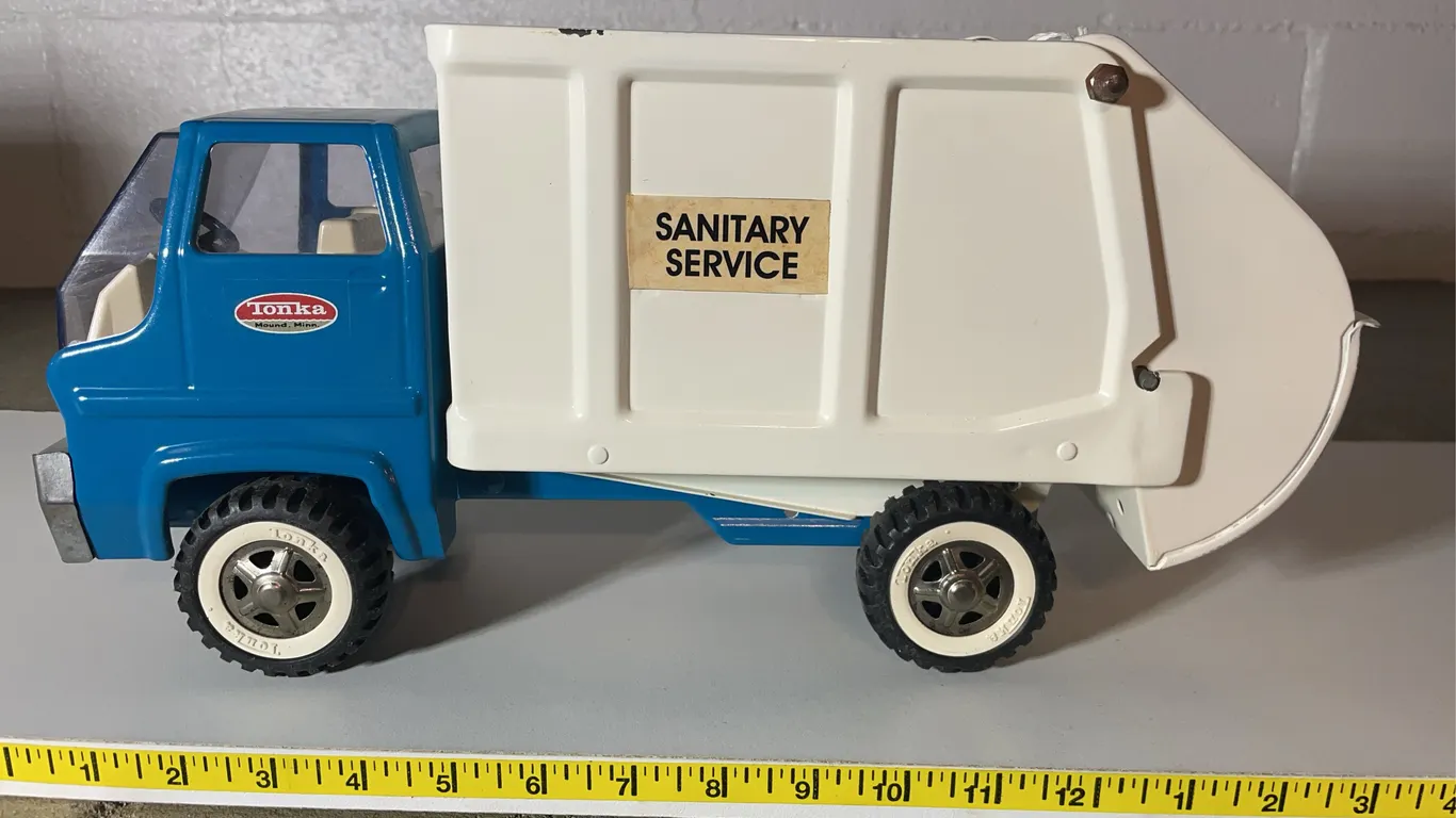Tonka Garbage Truck