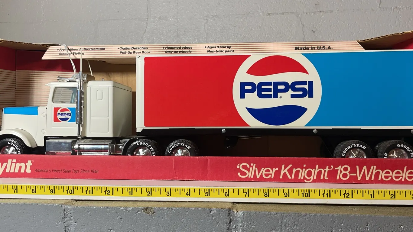 Nylint PEPSI Truck