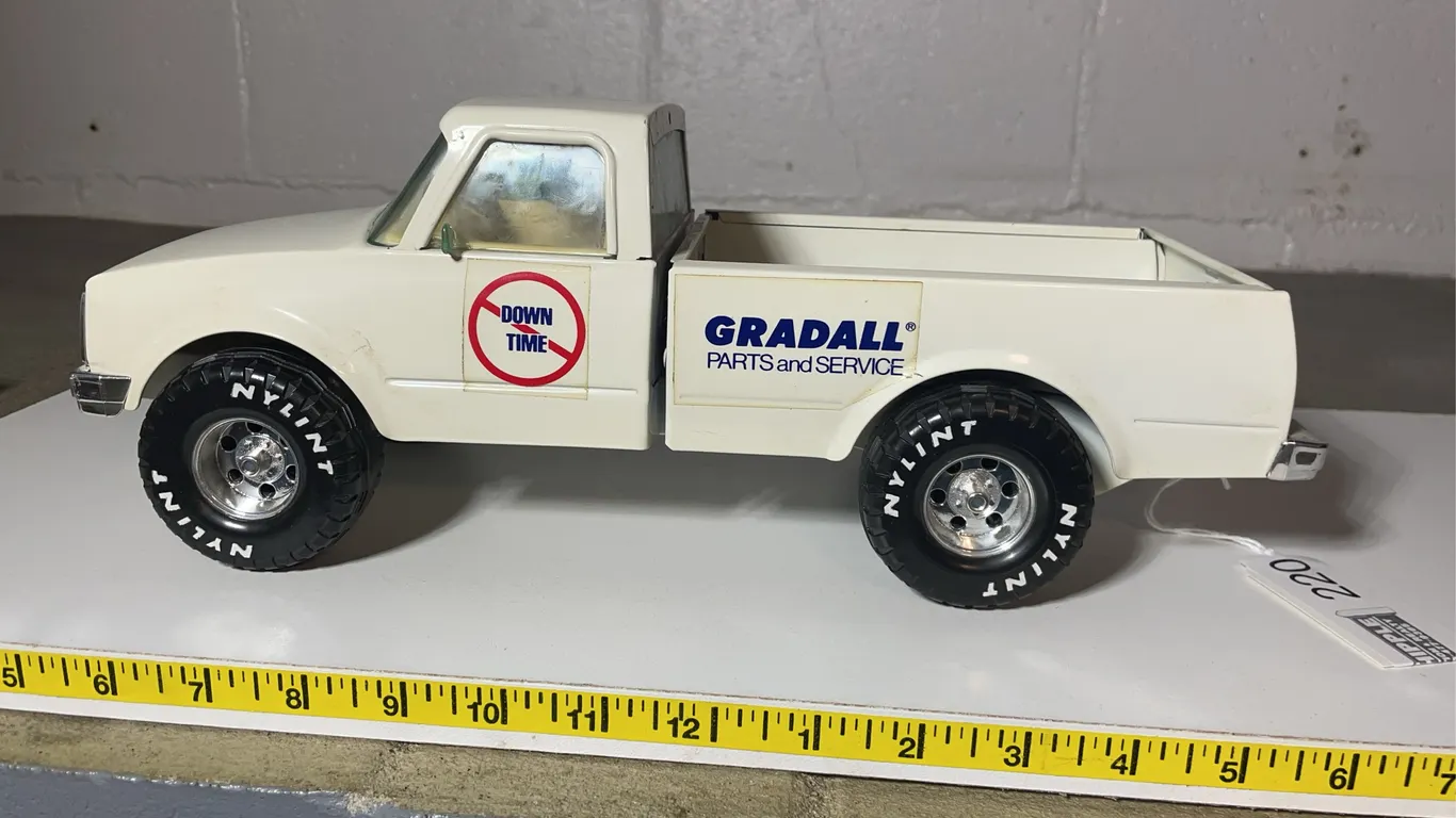 NYLINT GRADALL Truck