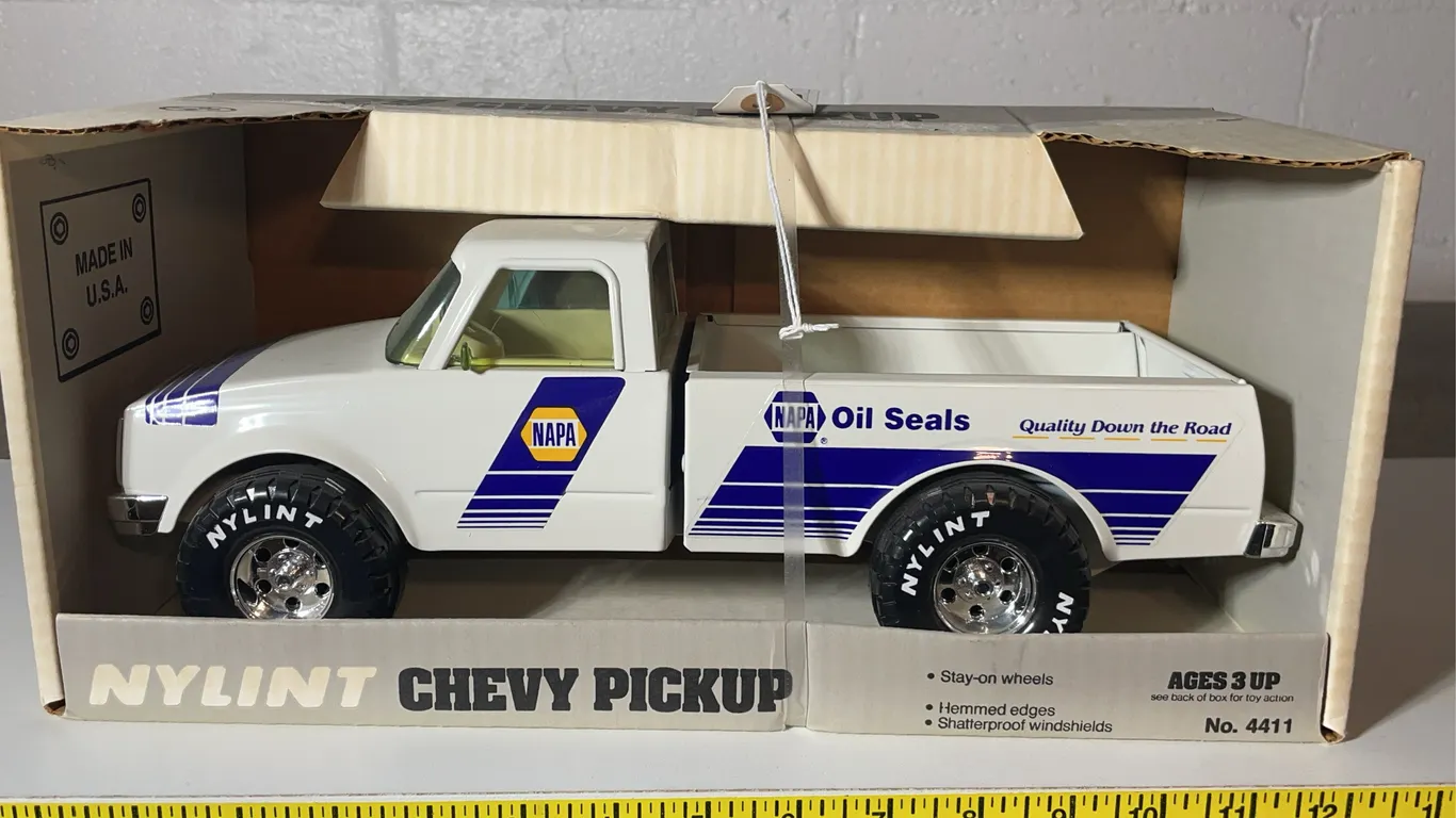 NYLINT NAPA Truck