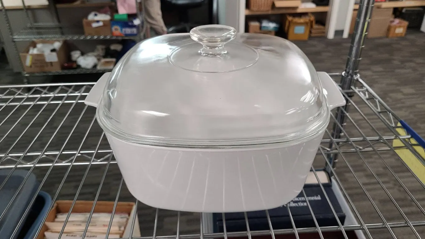 Cookmates by Corning 5 Quart KA-DO-5 Casserole With Lid