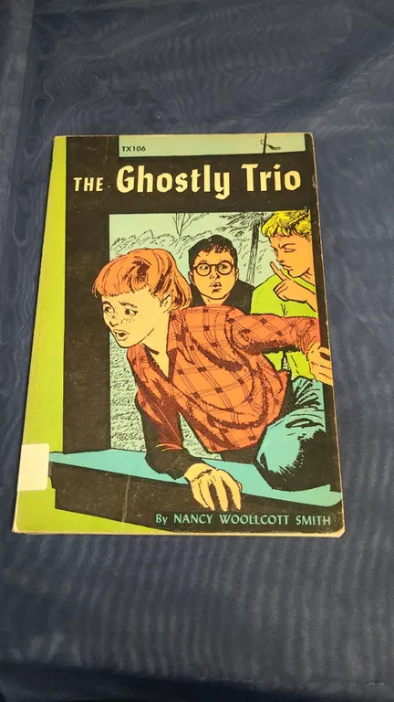 The Ghostly Trio by Nancy Woollcott Smith 1957 SBS