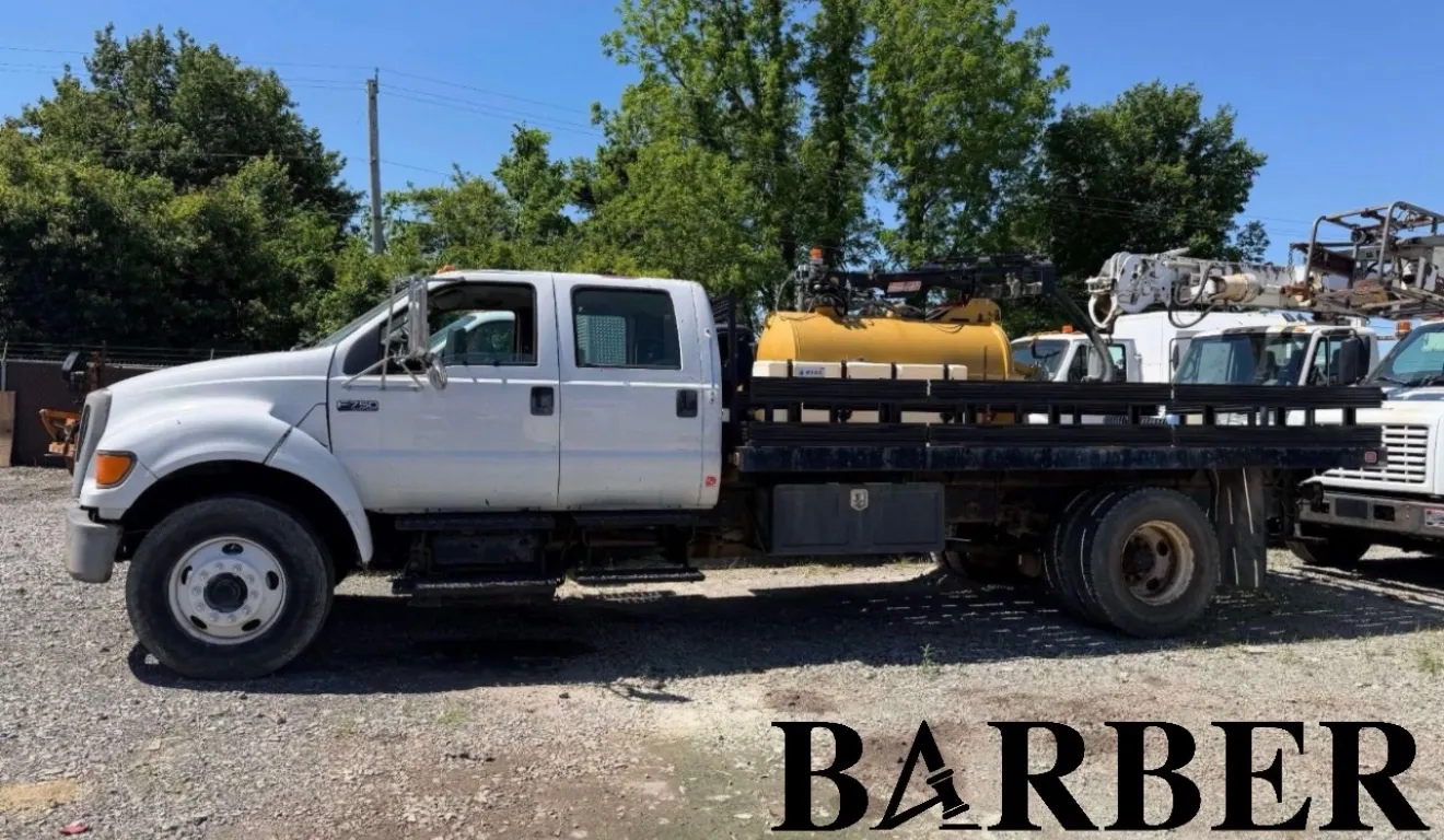 2004 Ford F-750 Crew Cab Flatbed - 6.0L Power Stroke Diesel - Allison Automatic - 43,729 Miles
