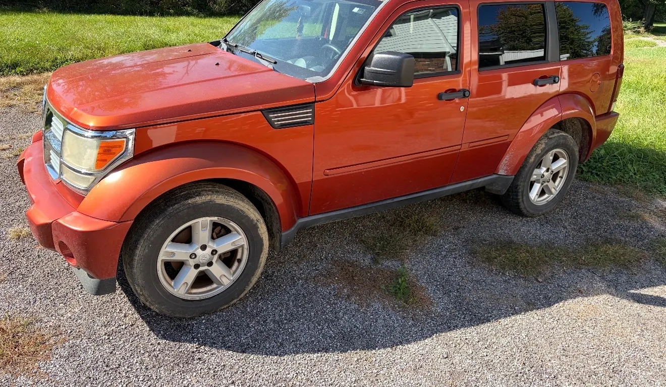 2008 Dodge Nitro SLT 4x4 SUV - 3.7L V6 - Automatic - 198,043 Miles