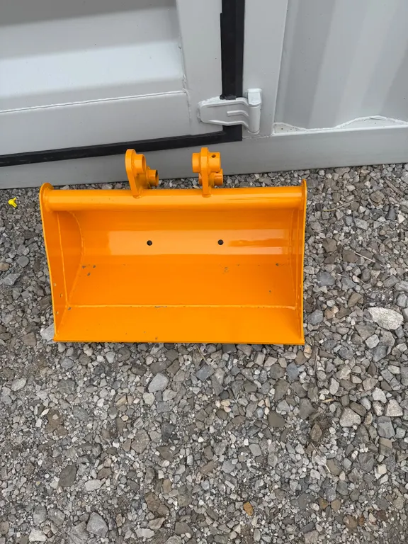 Yellow Pin Style Bucket