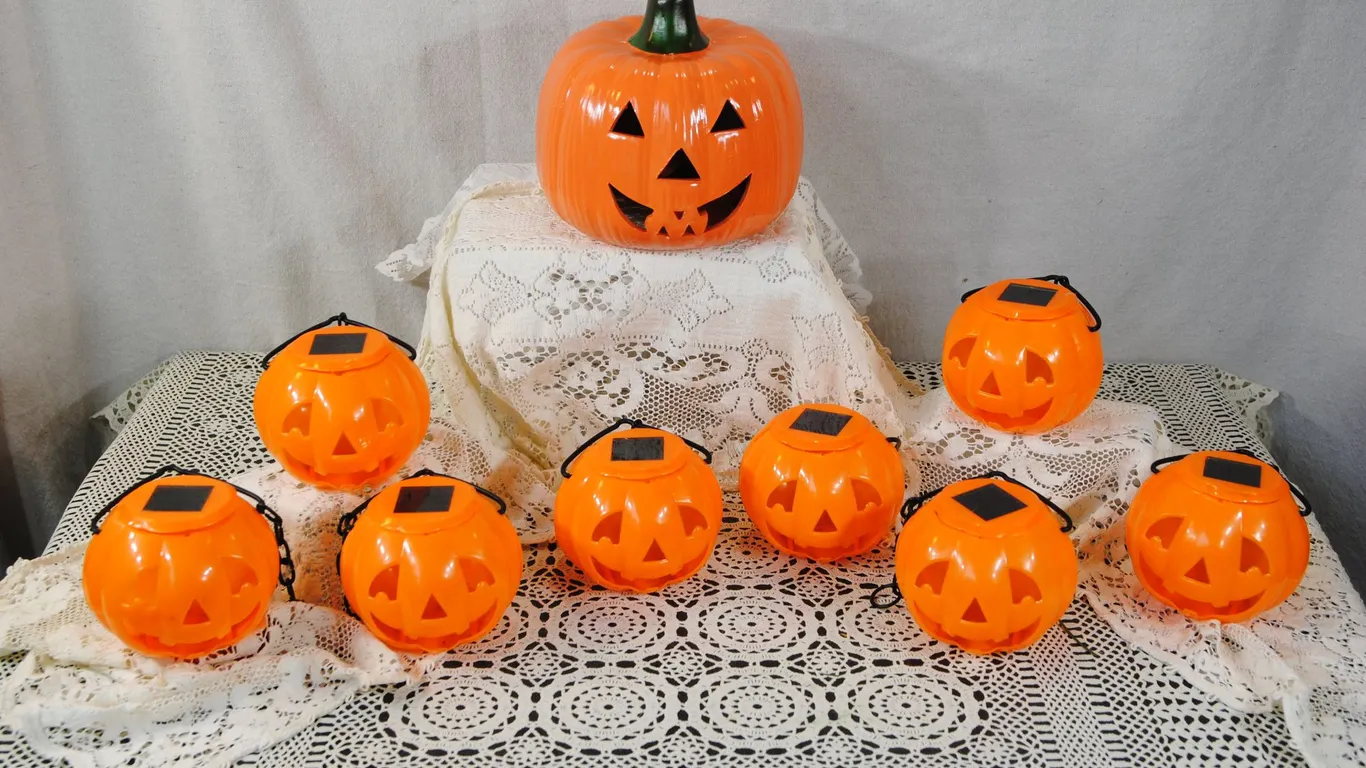 Solar Pumpkin Lights