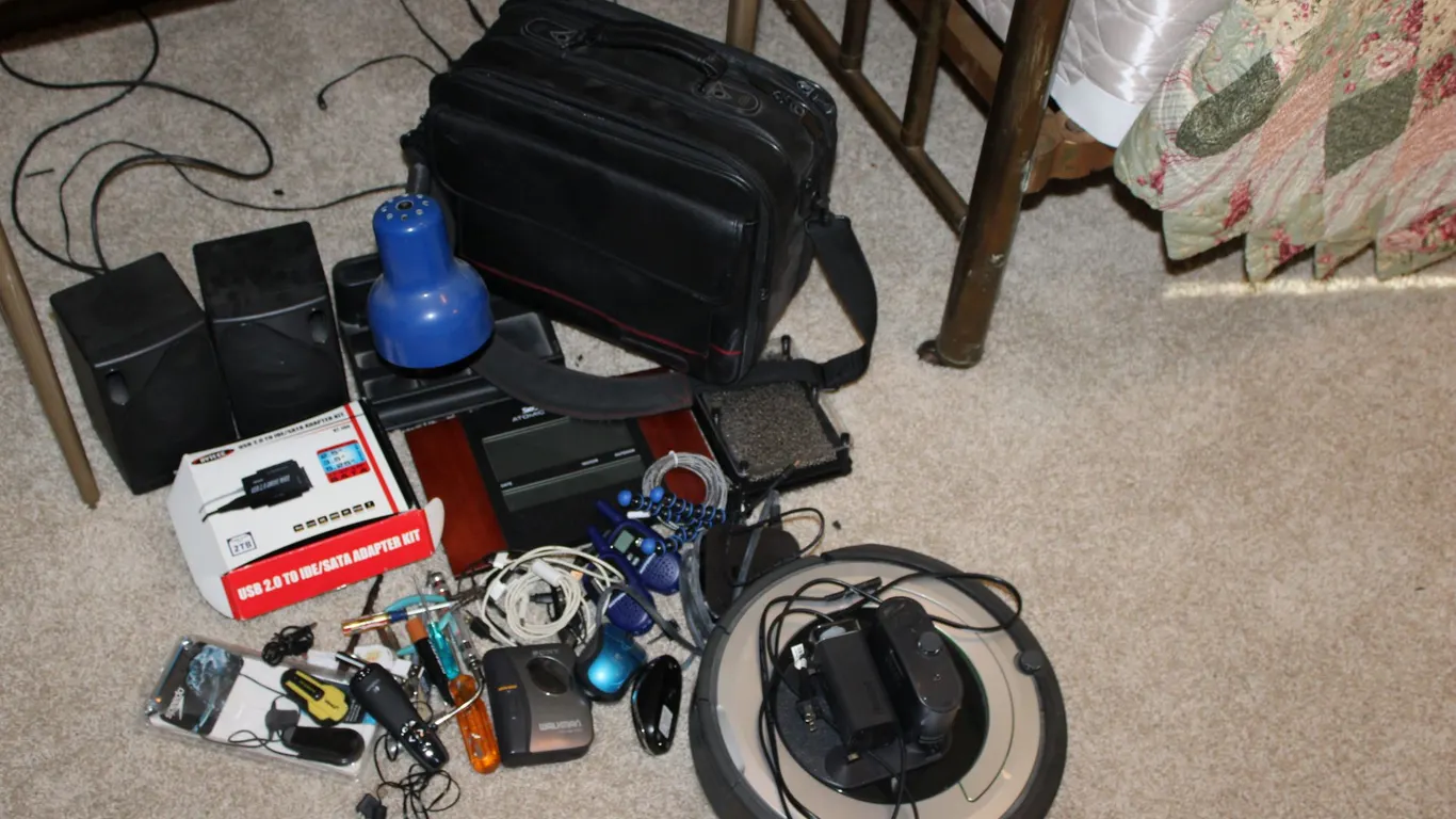 Electronics & Computer Accessories