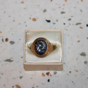 10K Gold Intaglio Ring