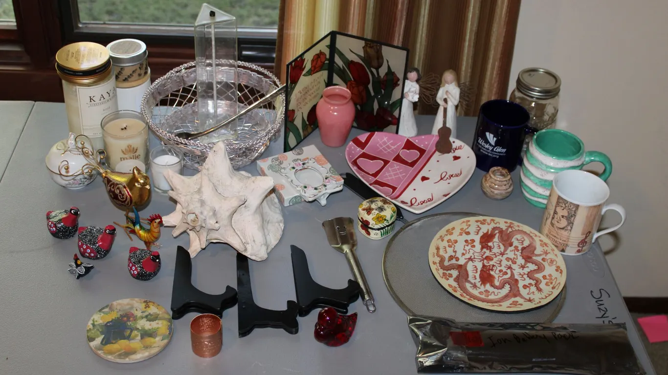 Décor & Kitchenware