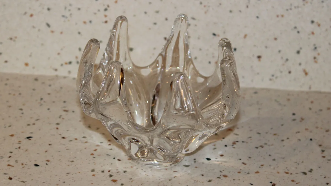 Cofrac Art Verrier France Glass Bowl