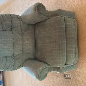 VINTAGE ROCKING RECLINER