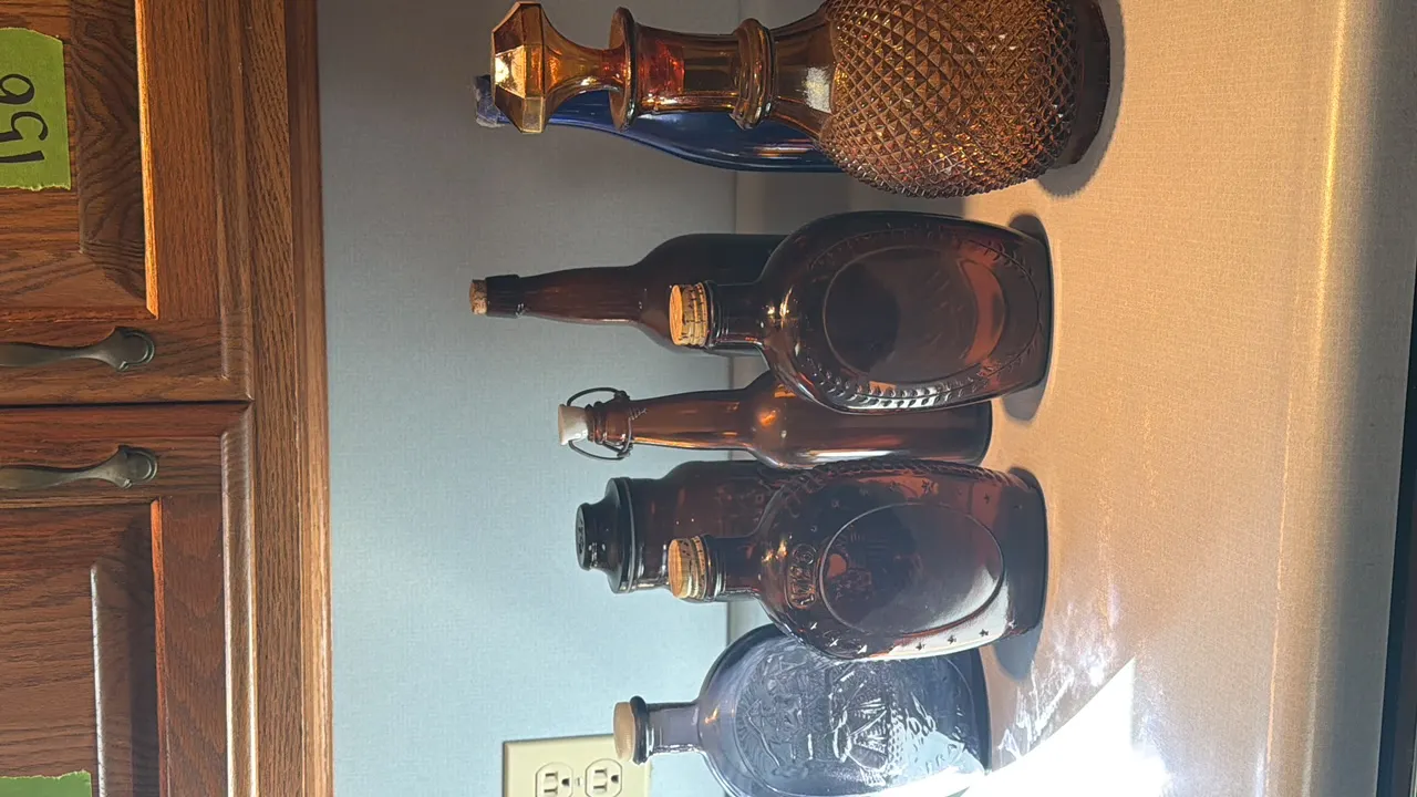 VINTAGE APOTHECARY AND MEDICINE BOTTLES