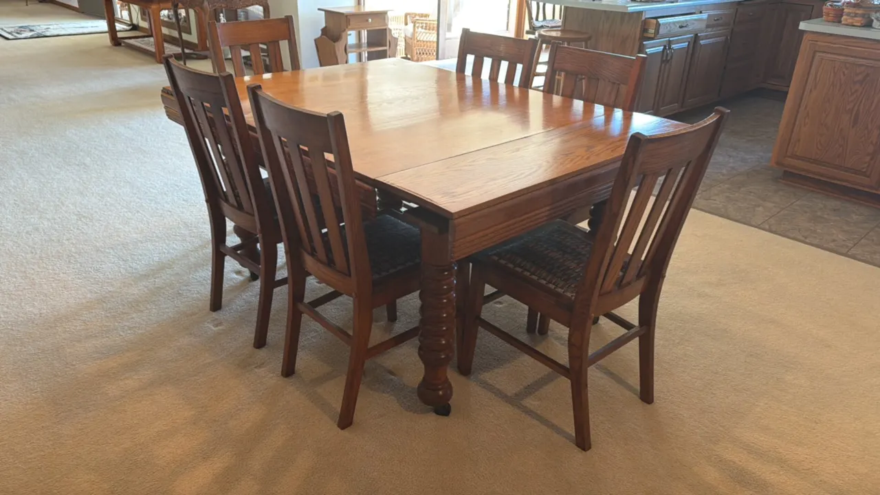 SOLID OAK DINING TABLES WITH 2 LEAF EXTENSIONS AND 6-CHAIRS