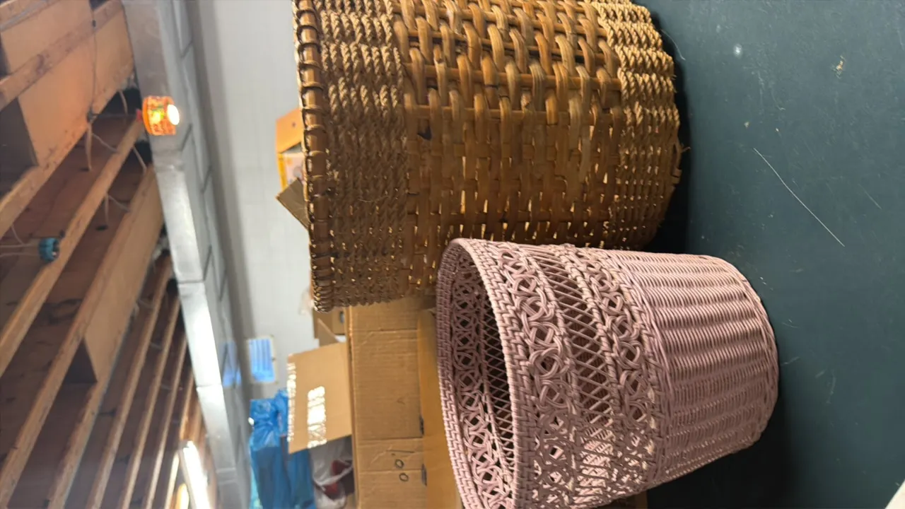 LARGE VARIETY OF WOVEN BASKETS