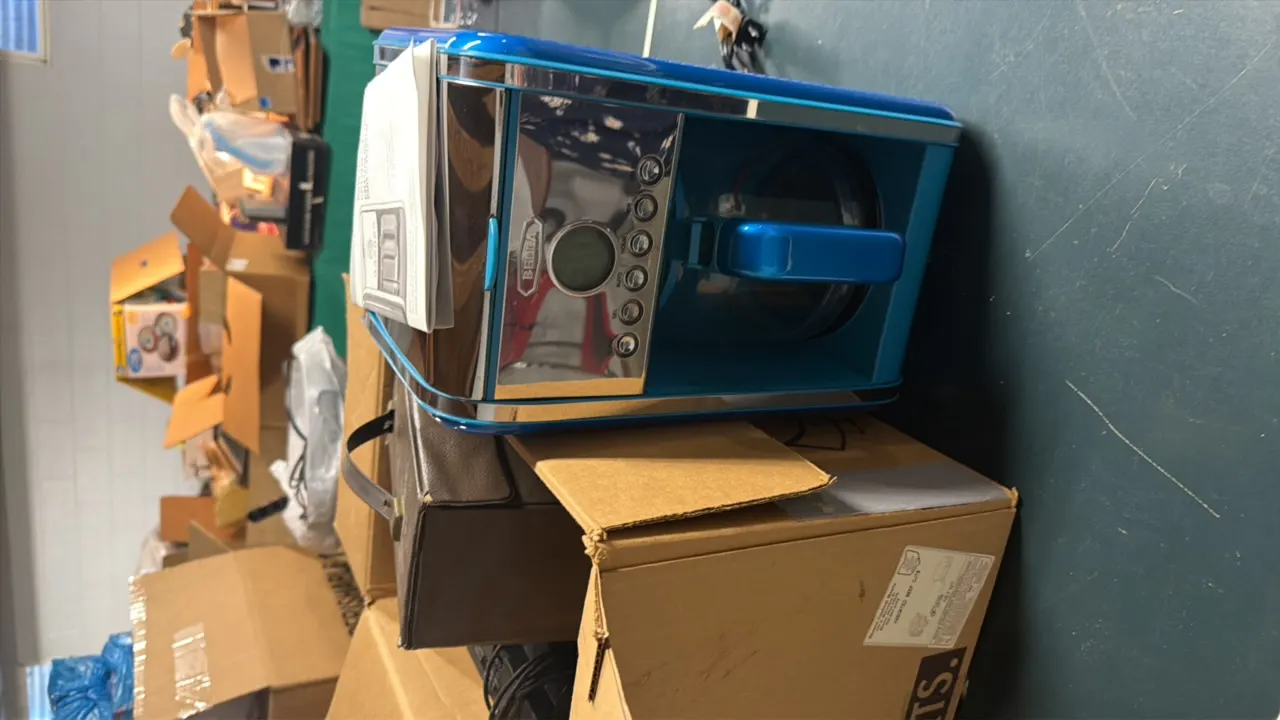 BELLA COFFEE MAKER AND ATARI CONSOLE WITH GAMES