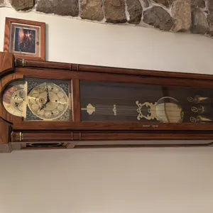 CLASSIC RIDGEWAY TRADITIONAL GRANDFATHER CLOCK