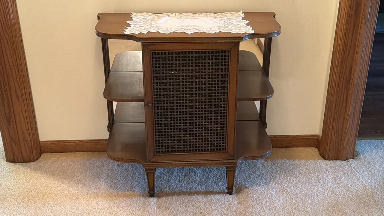 WOODEN HALL STAND AND CABINET W/MIRROR ACCENTS