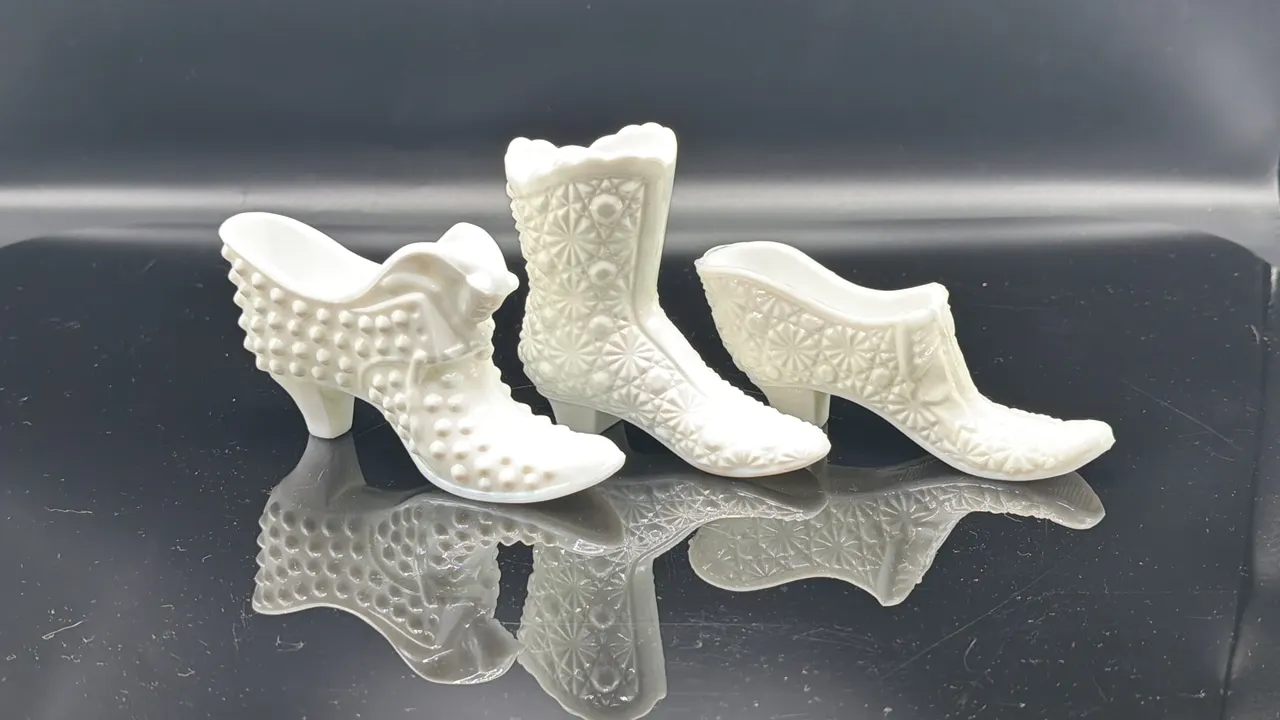 FENTON HOBNAIL CAT HEAD SHOE AND MILK GLASS SHOES
