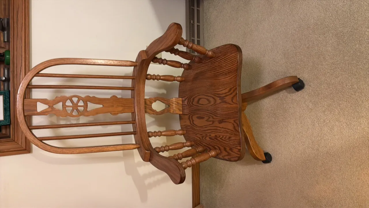 SOLID OAK ROLLING DESK CHAIR