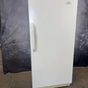 Crosley Shelvador Commercial Upright Refrigerator -Model WCR17/F