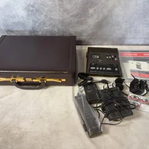 Craig Microcassette System w/ Manual -Model J585 & Prestolock Breifcase -Appears New