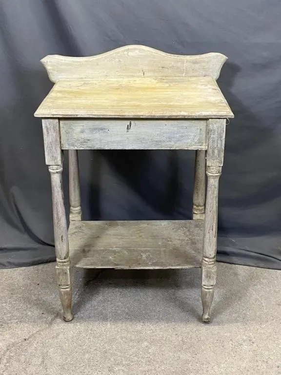 C1880 Pine Wash Stand