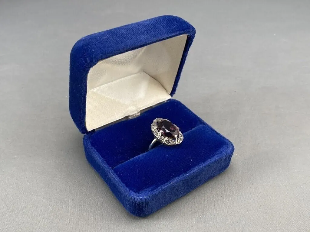C1930 Sterling Amethyst Marcasite Ring