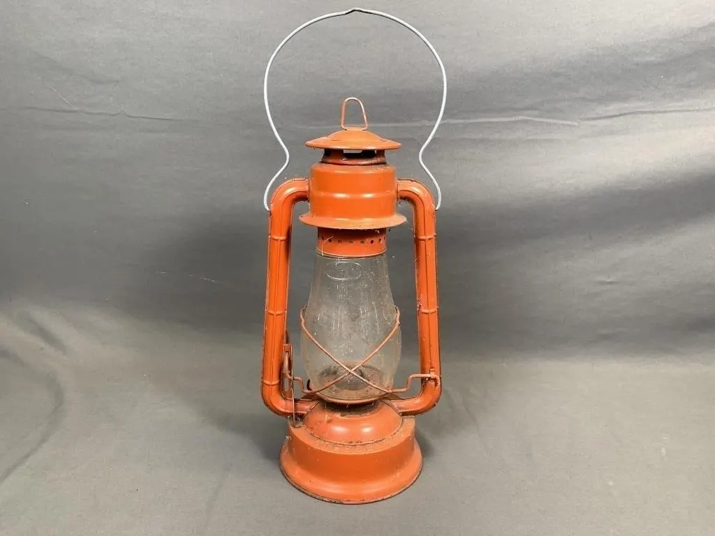 Vintage DIETZ CRESCENT No 129 Lantern