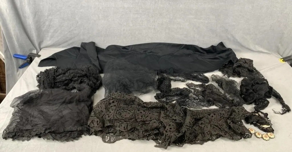 Lot of Antique & Vintage Dress Makers Scraps
