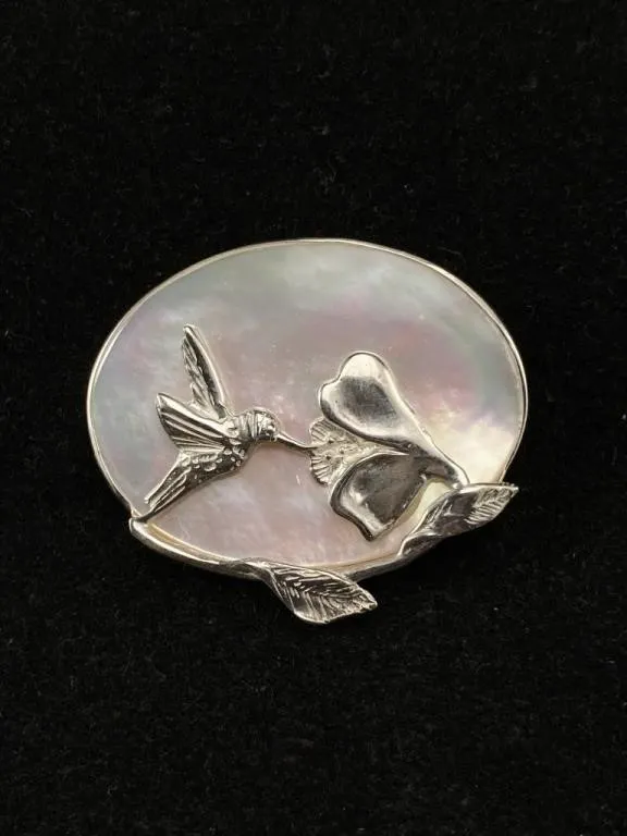 Robert Larin Sterling Pendant w Hummingbird