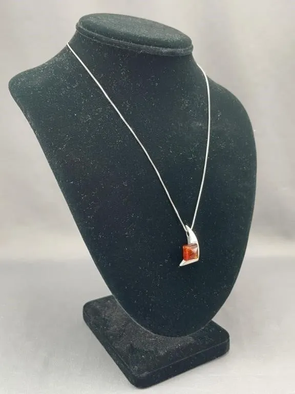 Sterling Silver Amber Pendant & Chain