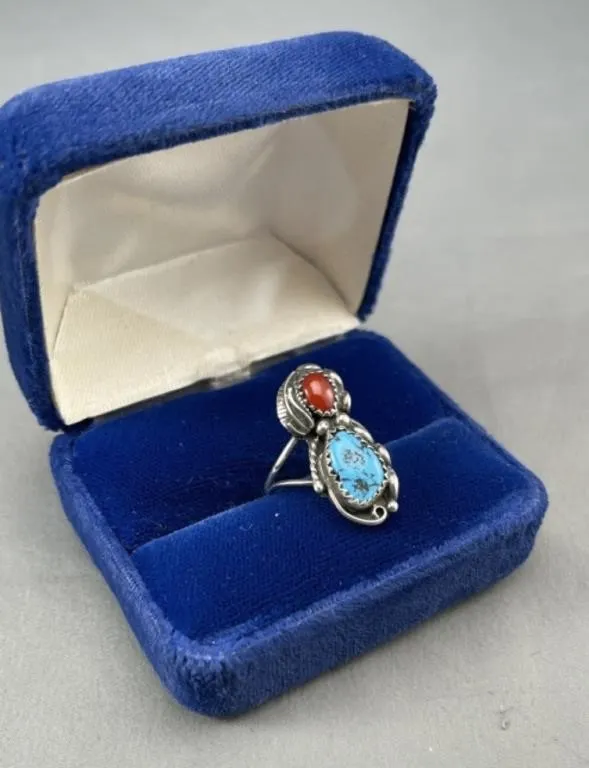 Vintage Sterling Navajo Turquoise Coral Ring