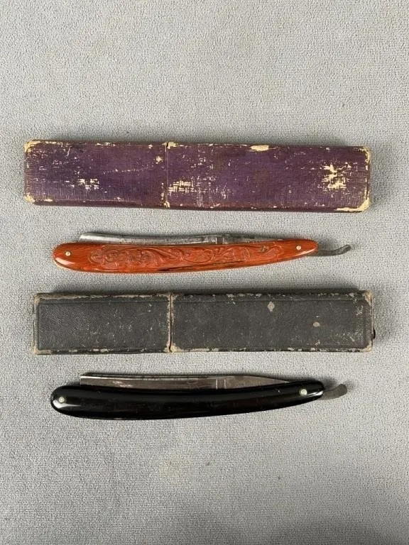 C1910 Pair of Boxed Straight Razors