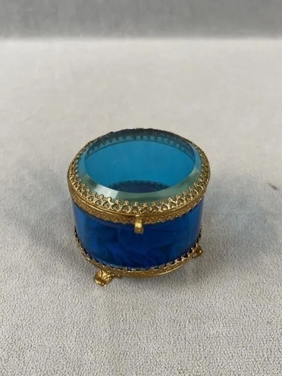 C1900 Trinket Box w Blue Glass