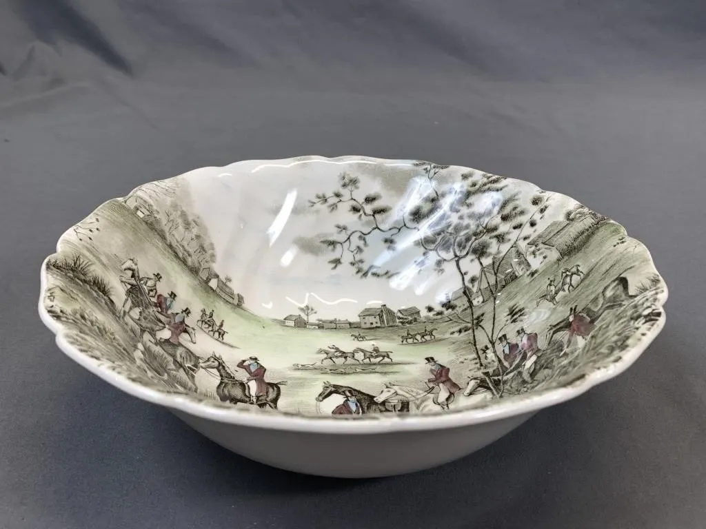 Tally Ho Johnson Brothers Serving Bowl