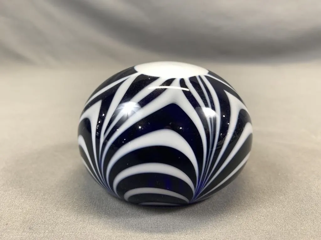 Vintage Art Glass Paperweight