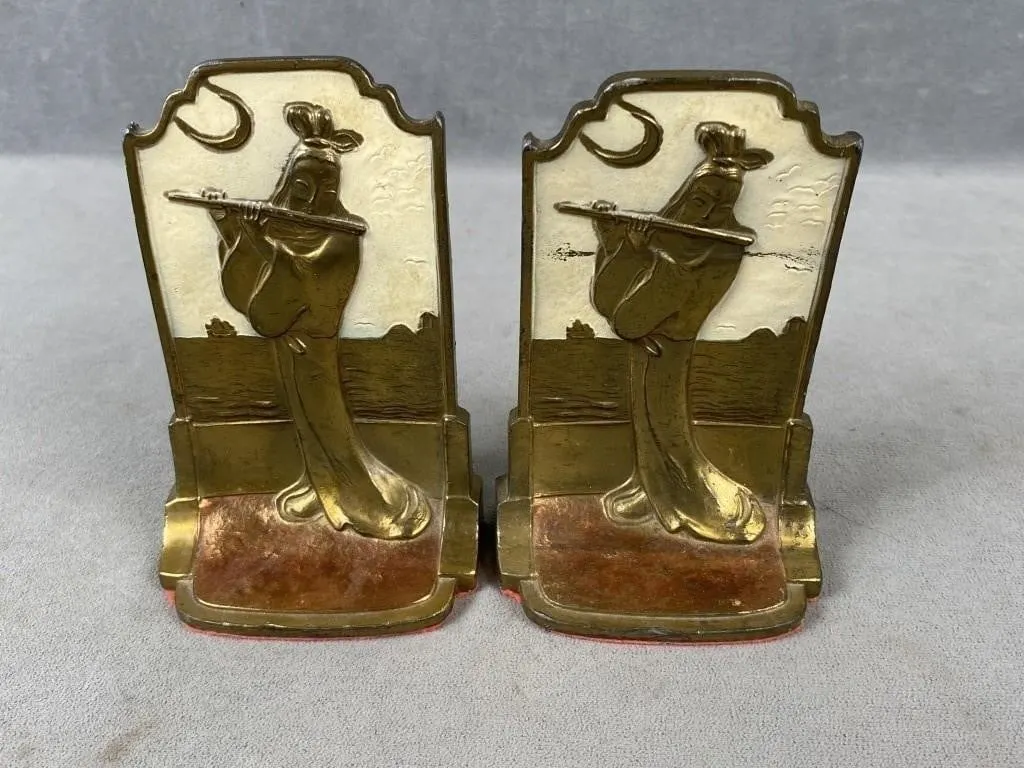 Moonlight Sonata Art Deco Bookends w Flutist