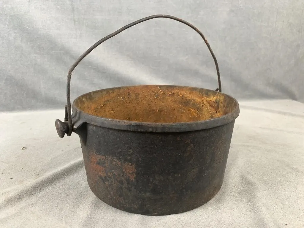 19th Cast Iron Pot
