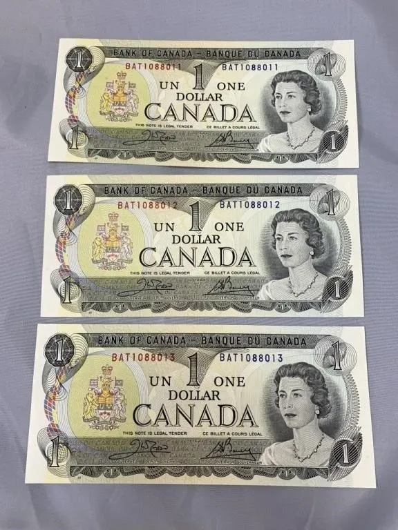 3 Uncirculated Sequential Bank of Canada $1 Bills