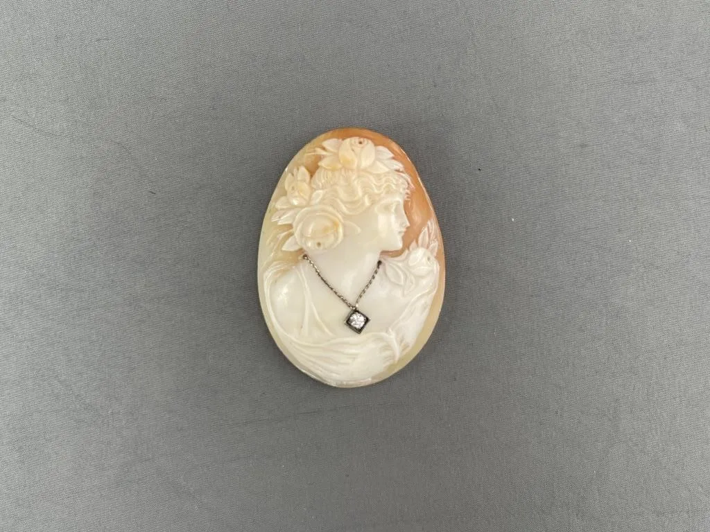 Victorian Cameo Habill� Dressed w ? Pt Diamond
