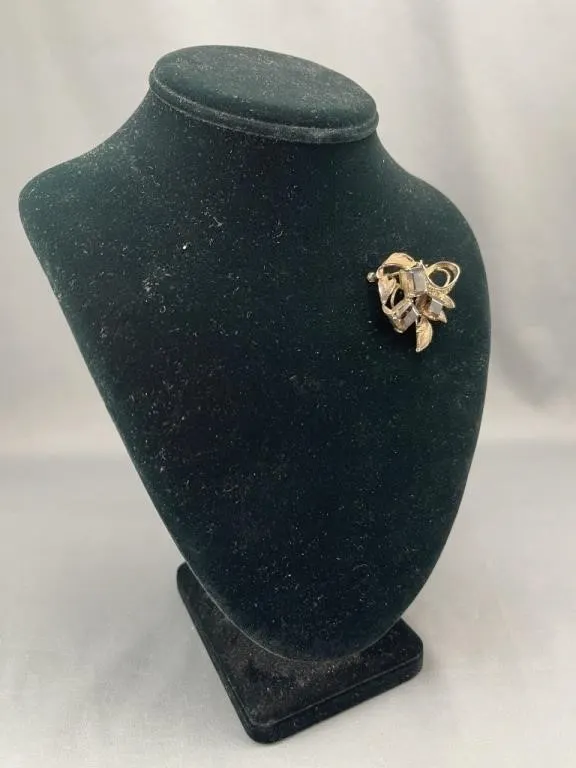 Vintage Brooch w Smoky Topaz Coloured Stone