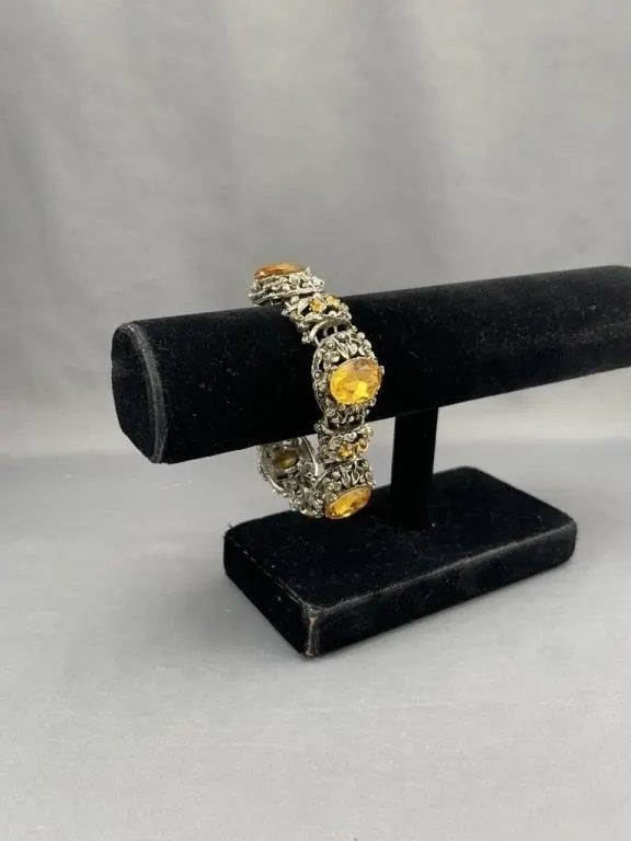 Vintage Topaz Coloured Stone Gold Tone Bracelet