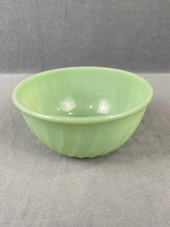 Jadeite Fire King 7" Swirl Bowl