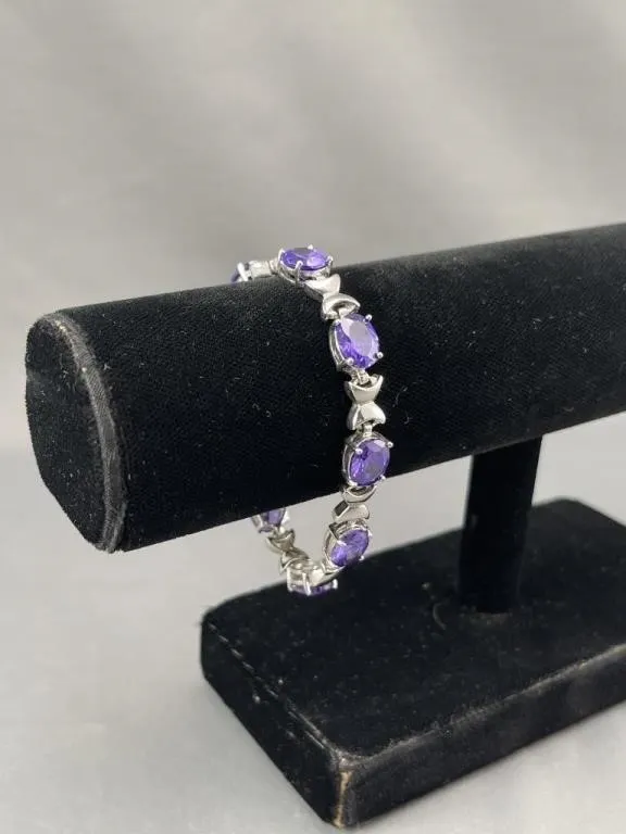 Vintage Silver Tone Bracelet w Faceted Stones