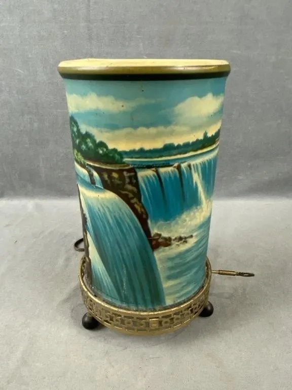 Vintage Niagara Falls Motion Lamp w Metal Base