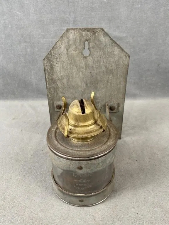 Antique CPR Piper Wall Mount Lamp