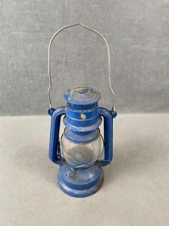 Vintage BIG WHEEL Barn Lantern