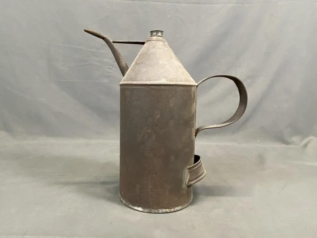 Antique Railroad Oiling Can