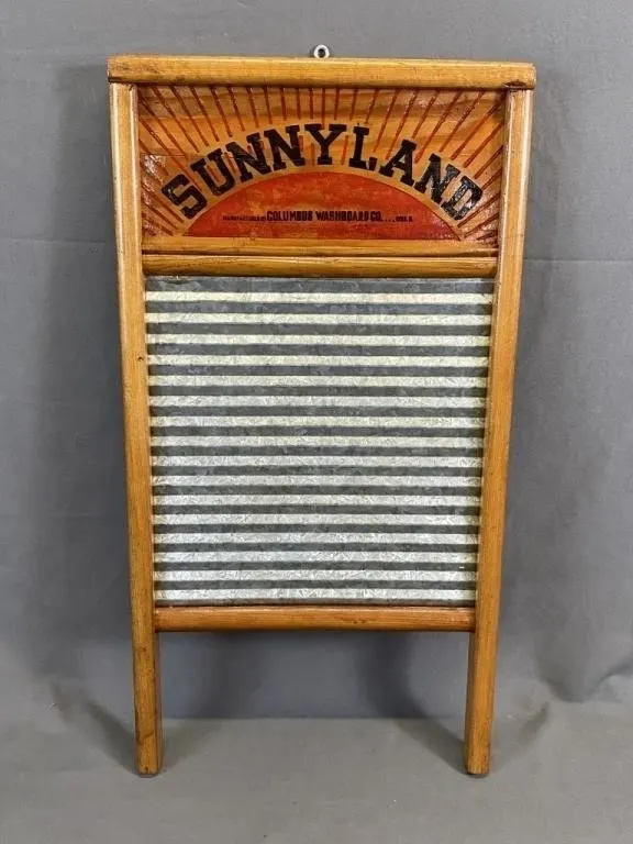 Antique Sunnyland Wooden Washboard